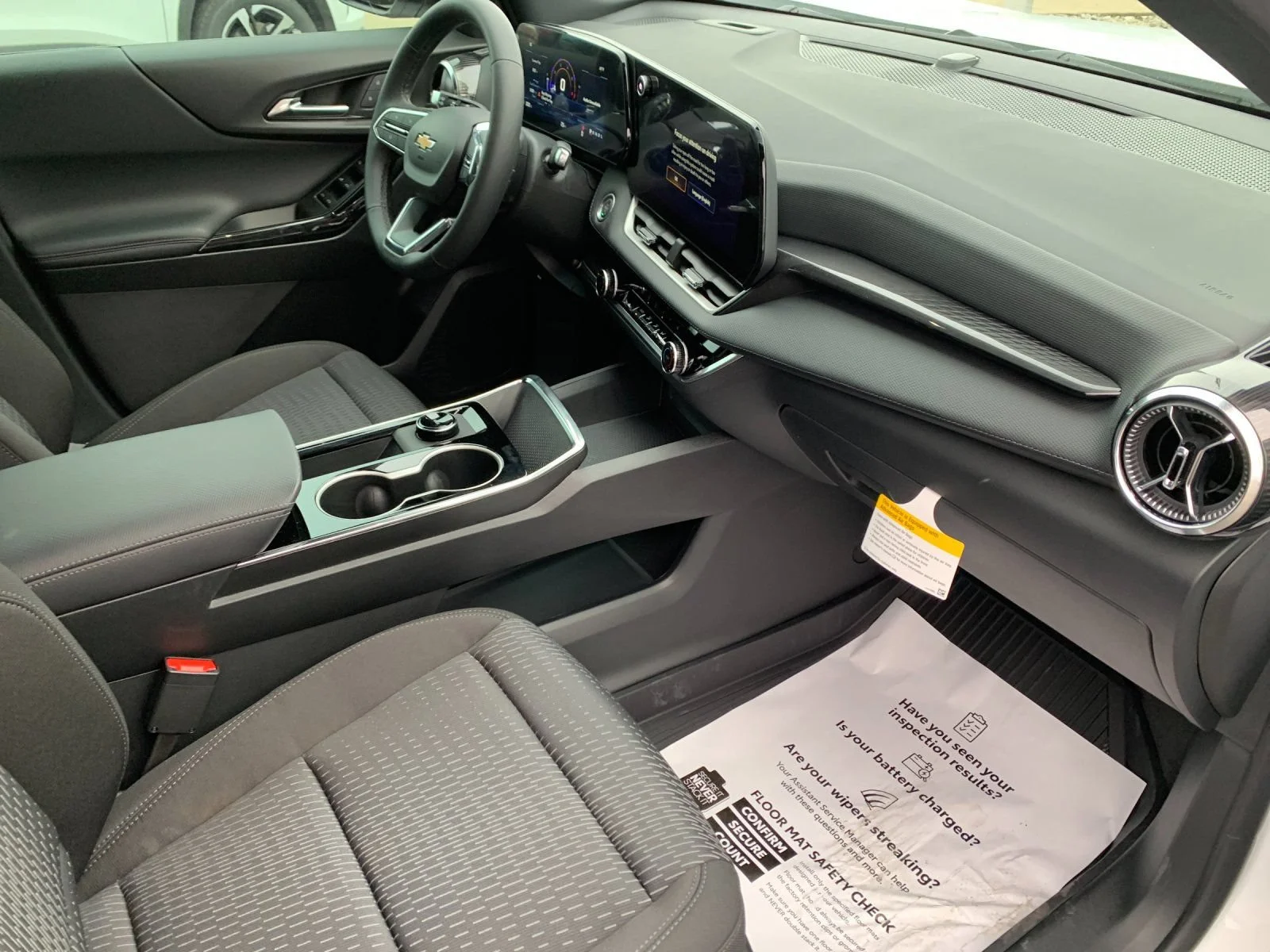 2026 Chevrolet Equinox LT - Photo 16