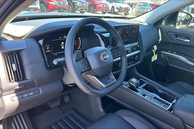 New 2026 Nissan Pathfinder SL 4D Sport Utility