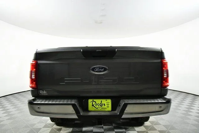 Used 2021 Gray Ford XL image 12