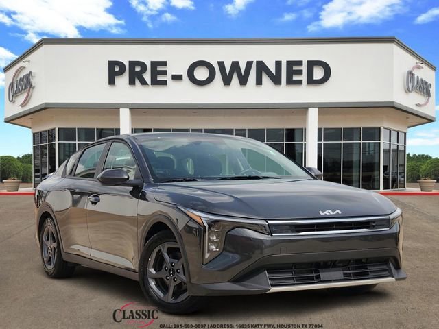 2025 Kia K4 LXS AT's photo