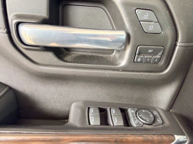 2021 GMC Sierra 1500 SLT - Photo 17