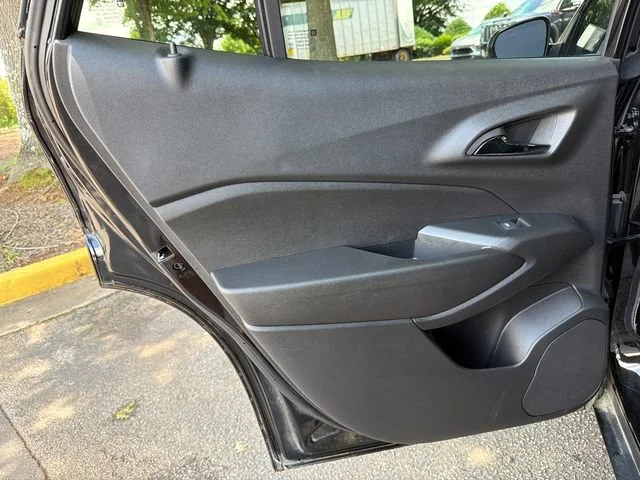 Used 2025 Mosaic Black Metallic Chevrolet 2RS image 21