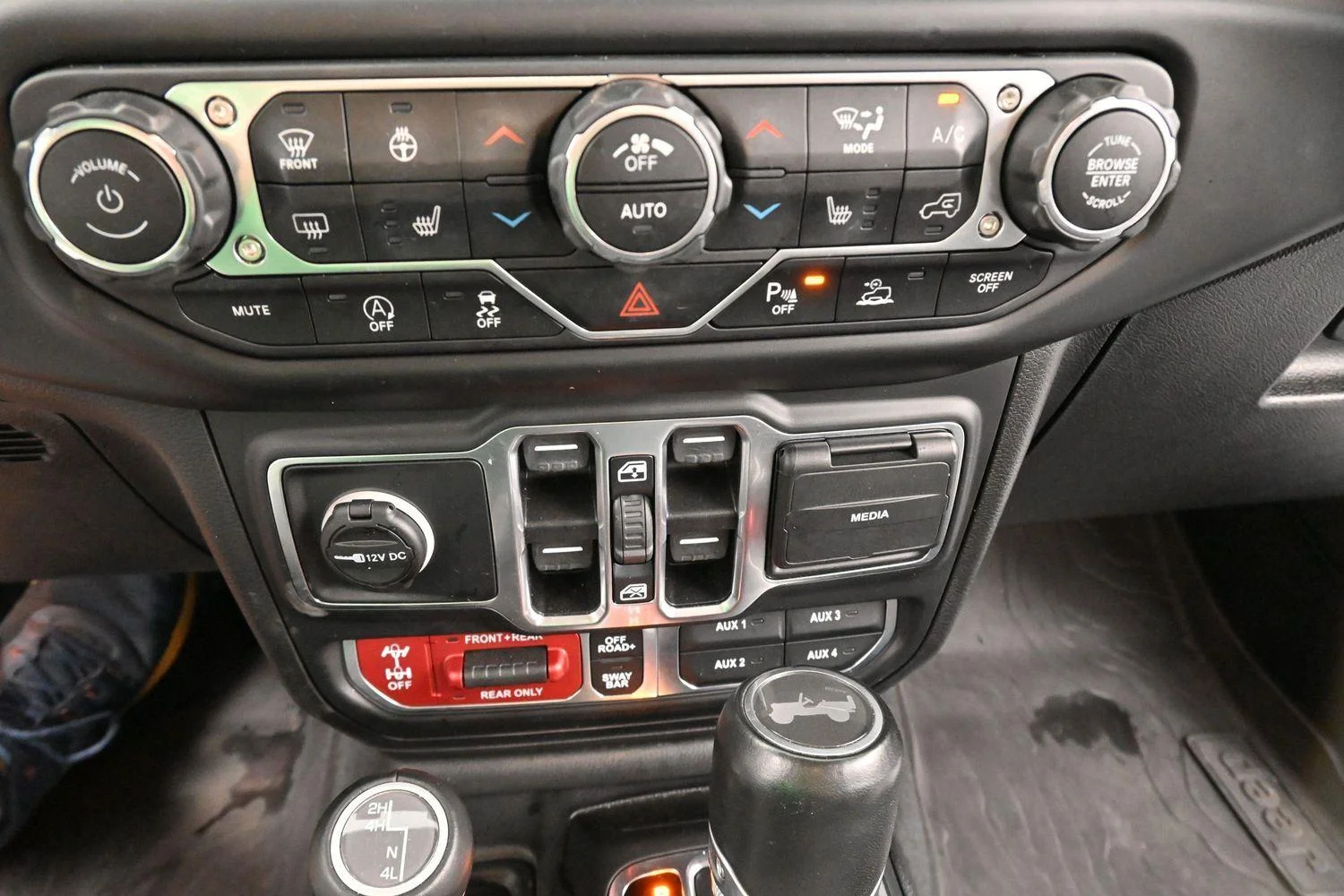 Used 2021 Sarge Green Clearcoat Jeep Unlimited Rubicon image 21