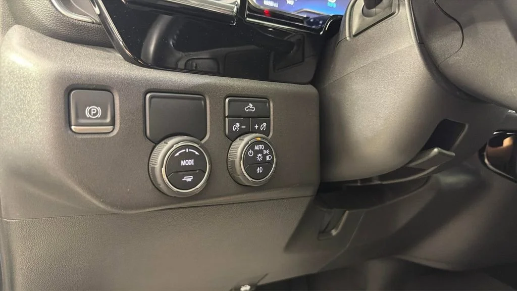 Used 2023 Glacier Blue Metallic Chevrolet RST image 20
