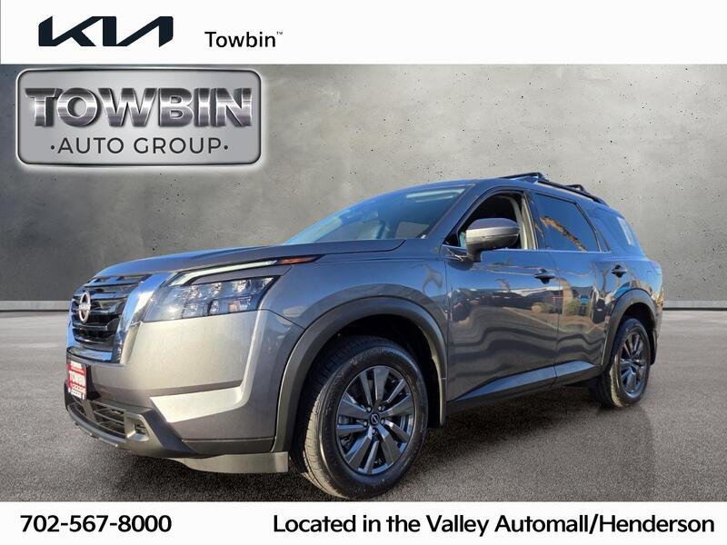 2023 Nissan Pathfinder SV 2WD's photo