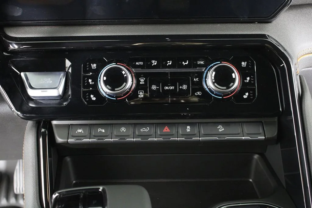 New 2026 Sterling Metallic GMC AT4 image 29