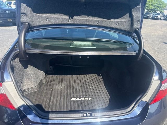 Used 2017 Parisian Night Pearl Toyota LE image 10