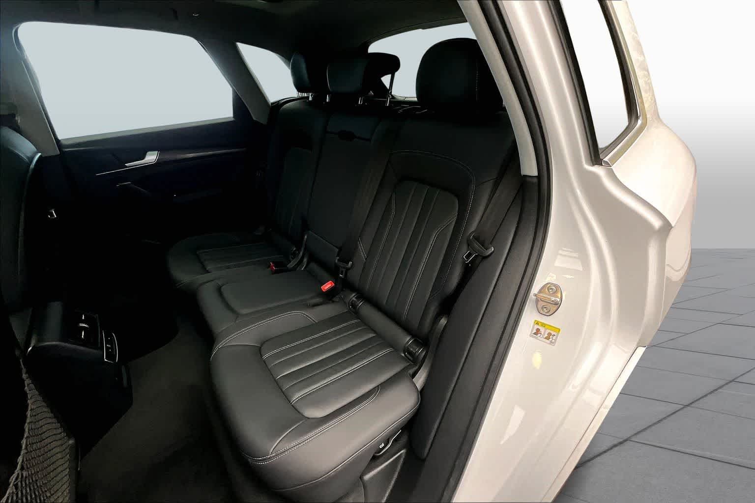 Used 2023 Ibis White Audi S line Premium Plus image 21