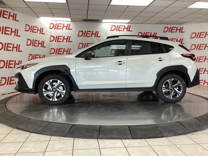New 2026 CRYSTAL WHITE PEARL Subaru Premium image 4