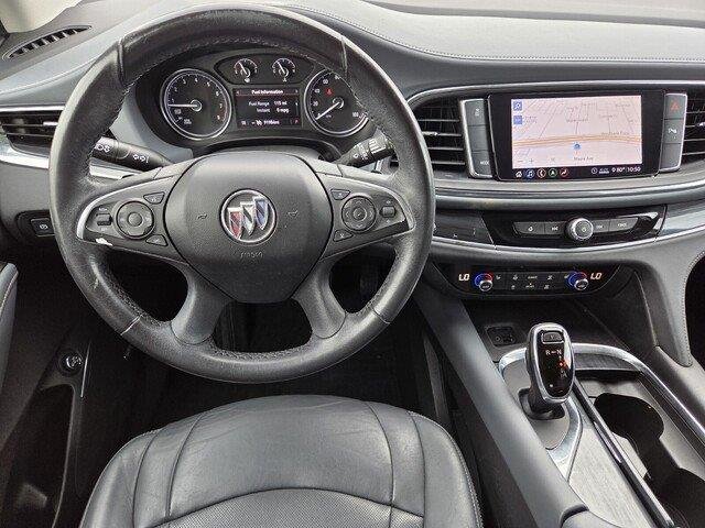 Used 2020 Summit White Buick Essence image 22