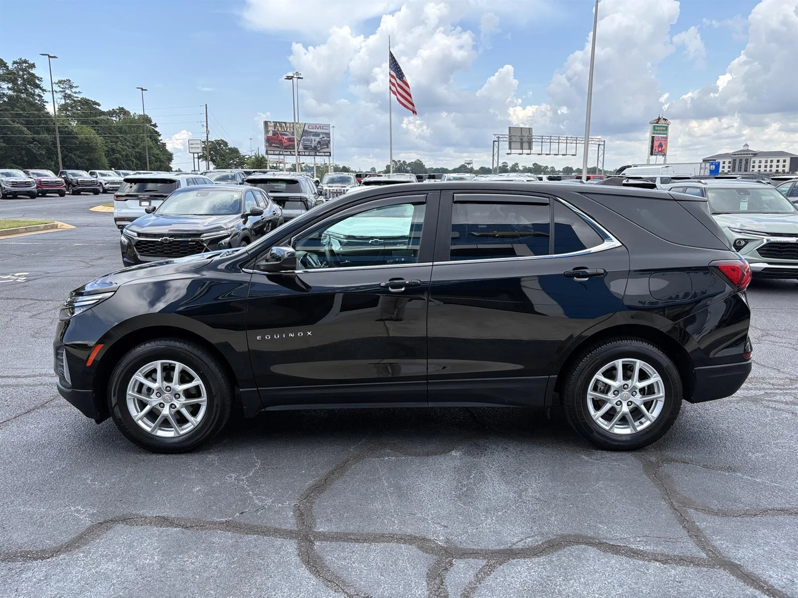 Used 2022 Mosaic Black Metallic Chevrolet LT image 6