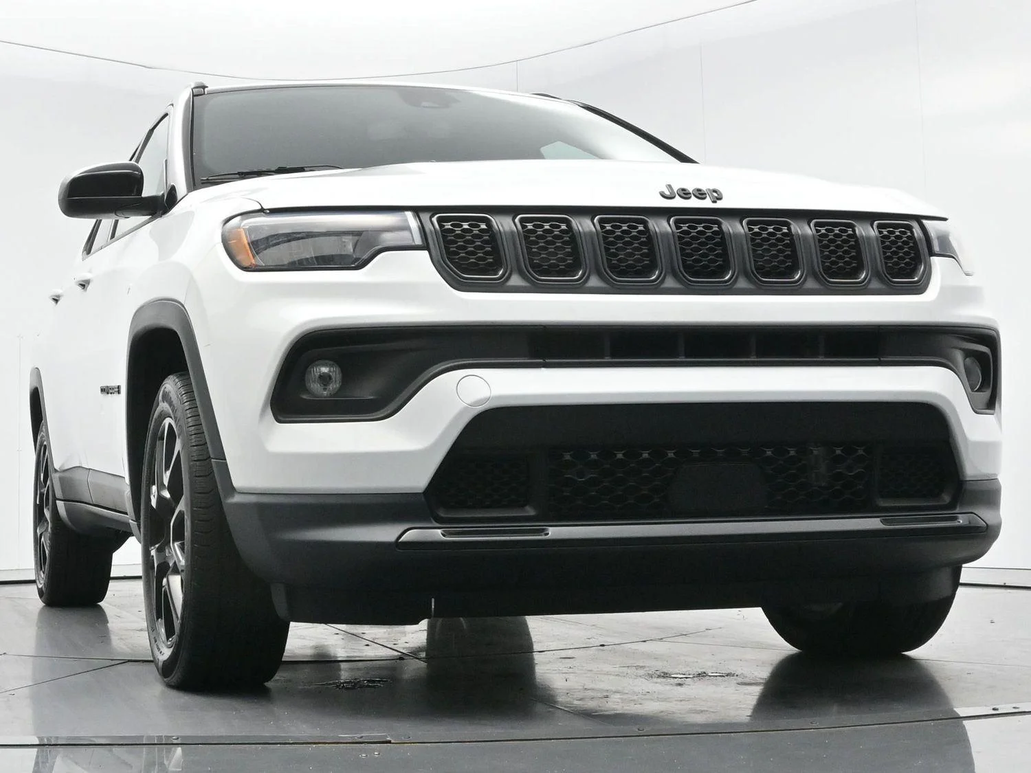 Used 2023 Bright White Clearcoat Jeep Altitude image 42