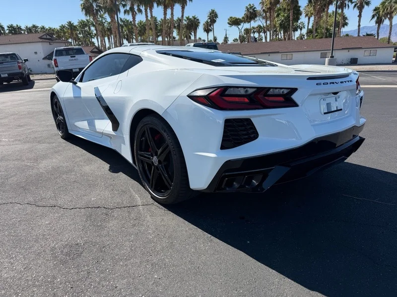 Used 2023 ARCTIC WHITE Chevrolet 1LT image 5