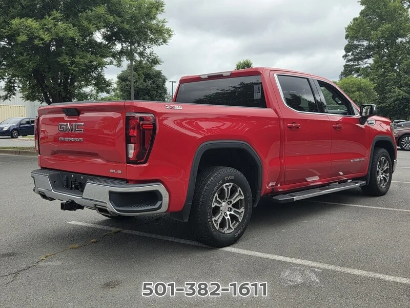 Used 2019 Cardinal Red GMC SLE image 5