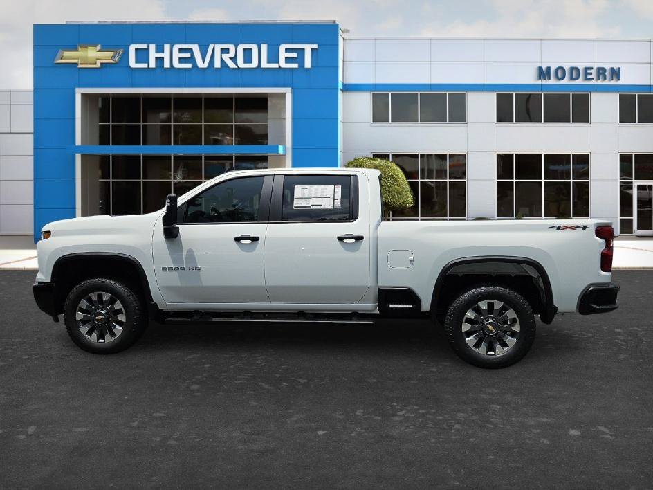 New 2026 Summit White Chevrolet Custom image 2