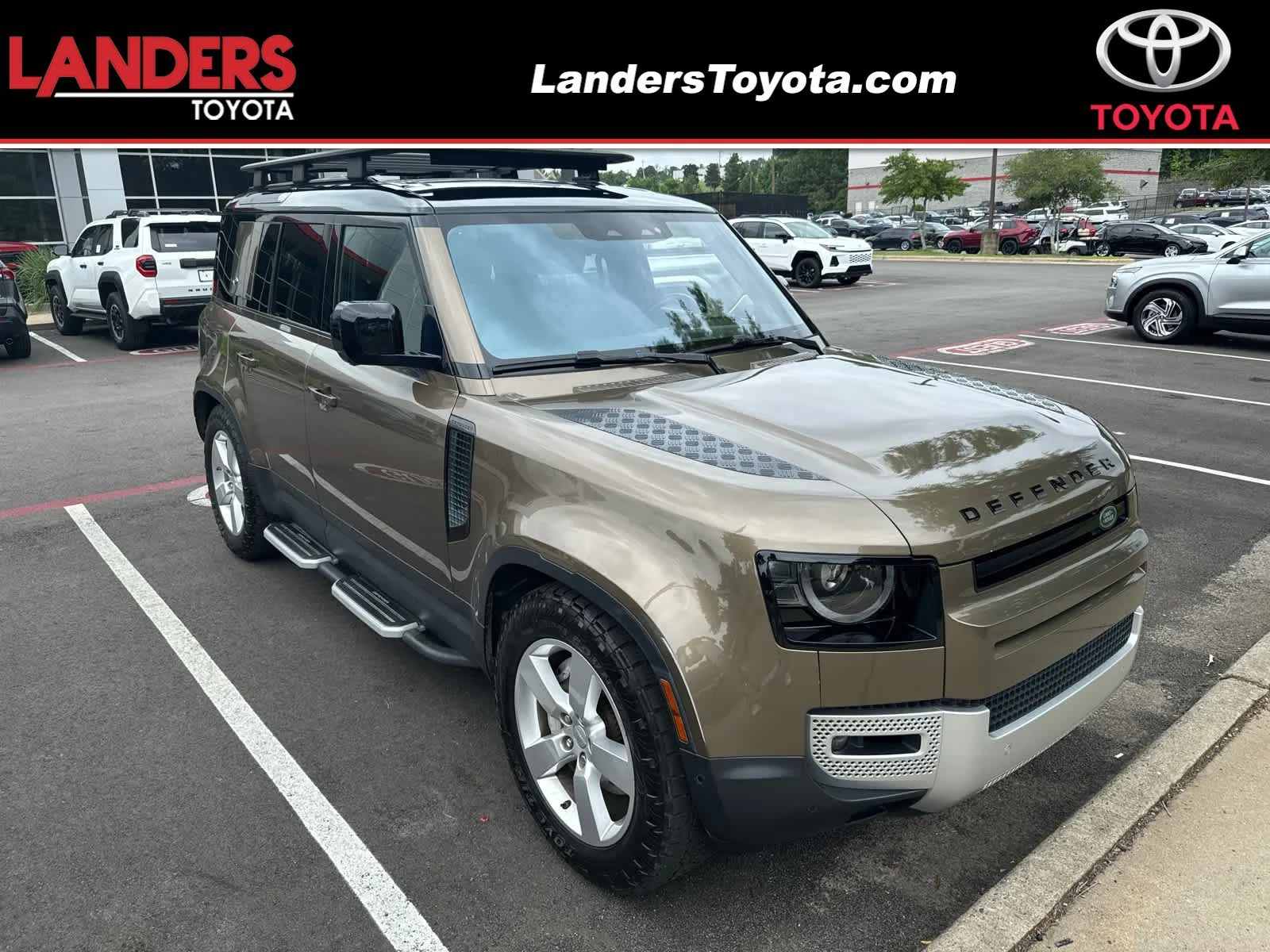 2020 Land Rover Defender First Edition's photo