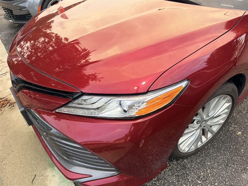 Used 2019 Ruby Flare Pearl Toyota Hybrid XLE image 3