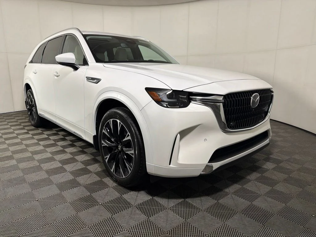 New 2026 White Mazda 3.3 Turbo S Premium Plus image 2