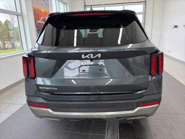 Used 2024 Gray Kia S image 4