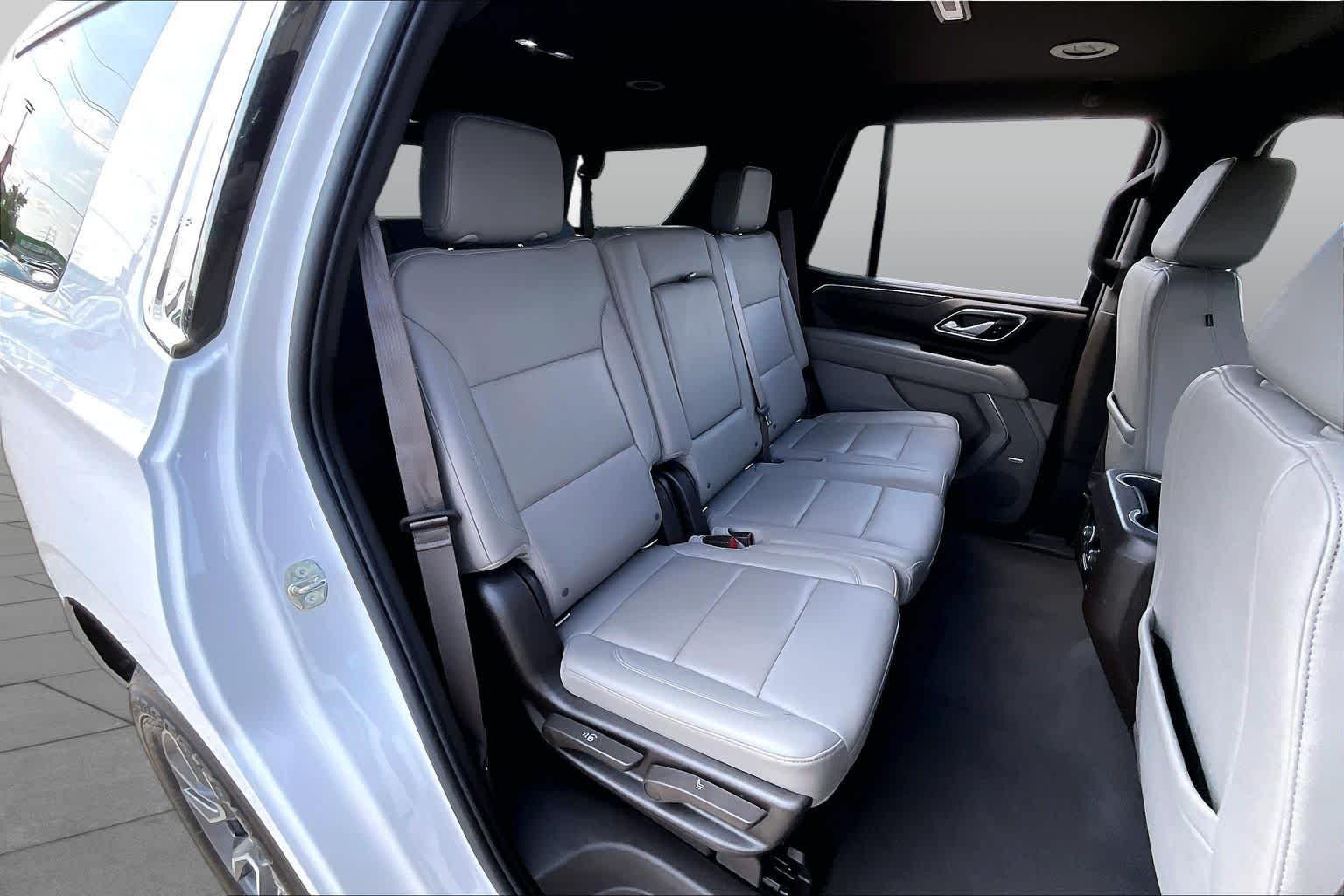 Used 2022 Summit White Chevrolet LT image 20