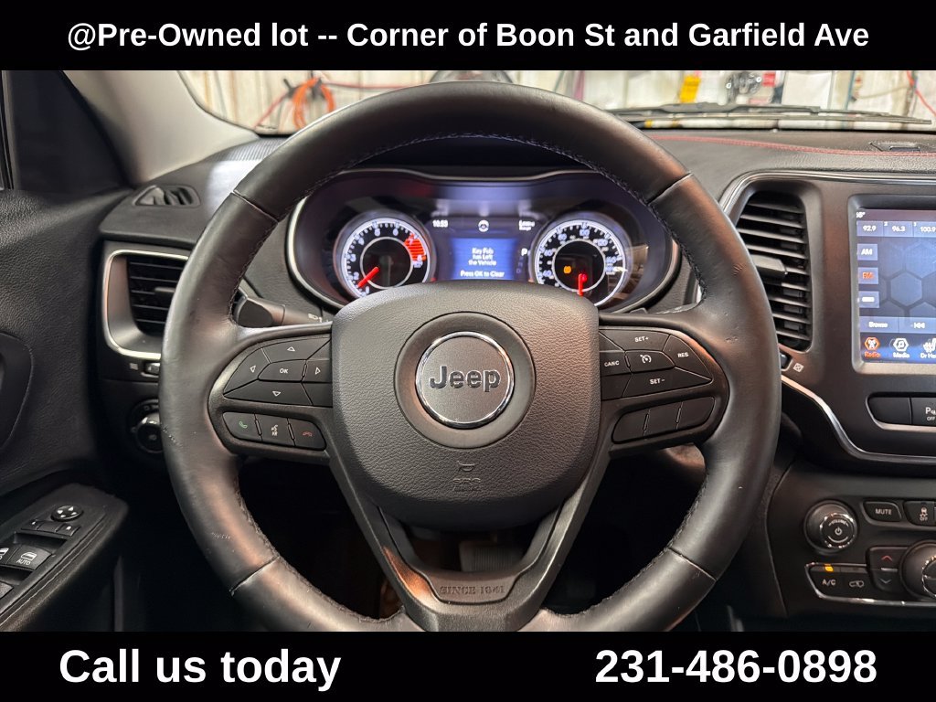 Used 2019 Beige Jeep Trailhawk image 20