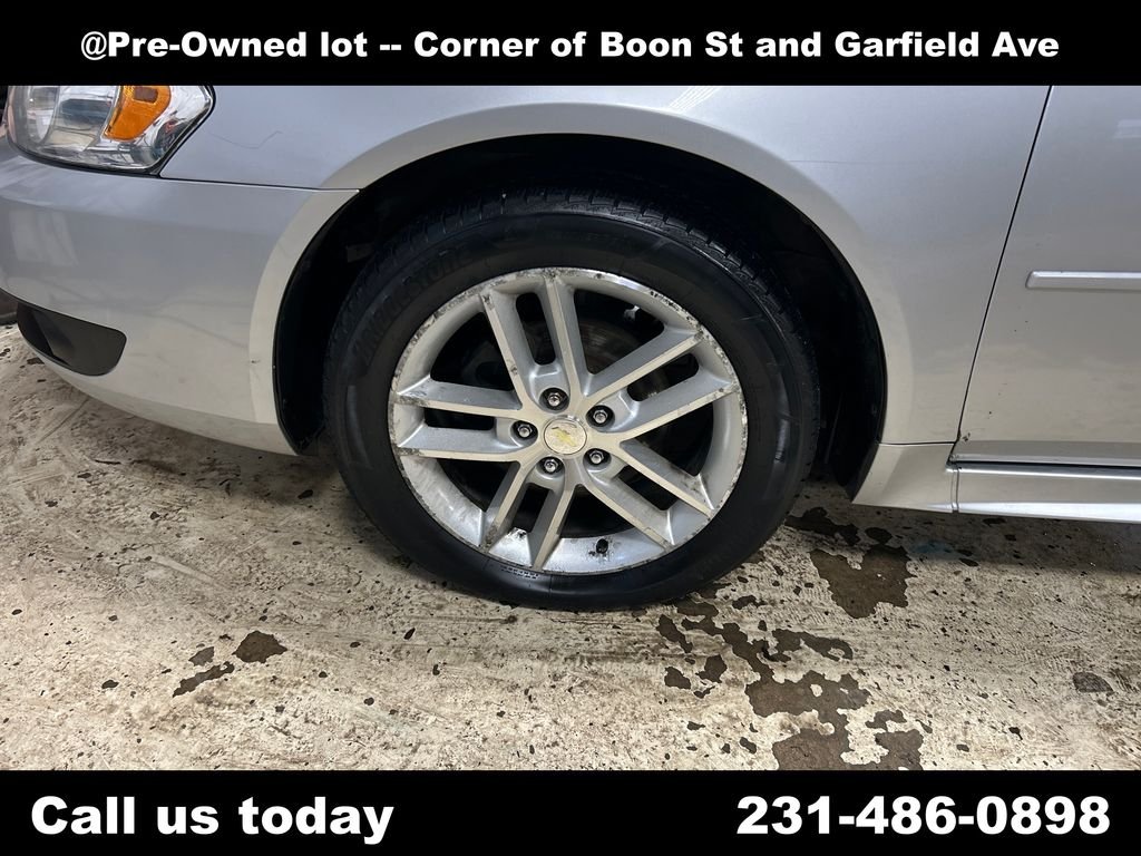 Used 2016 Silver Chevrolet LTZ image 11