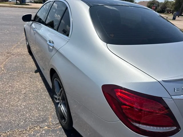 Used 2018 Silver Mercedes-Benz E 300 image 4
