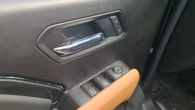 New 2026 Onyx Black GMC AT4 image 10