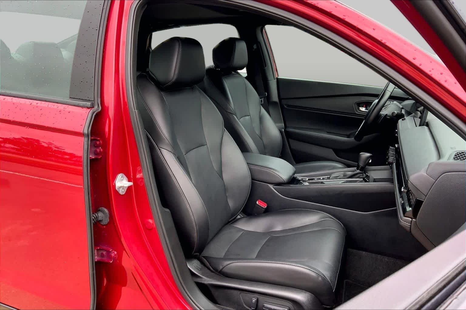 Used 2025 Radiant Red Metallic Honda Sport-L image 9