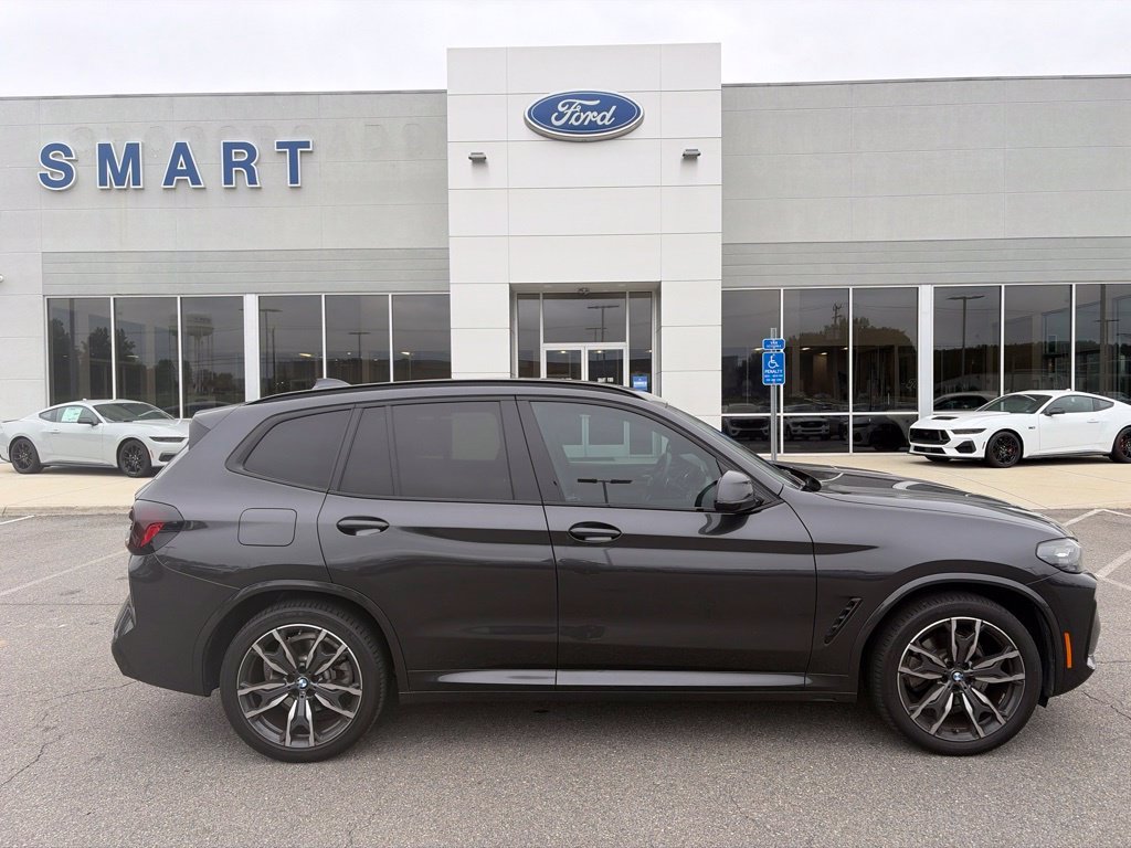 Used 2024 Dark Graphite Metallic BMW sDrive30i image 1