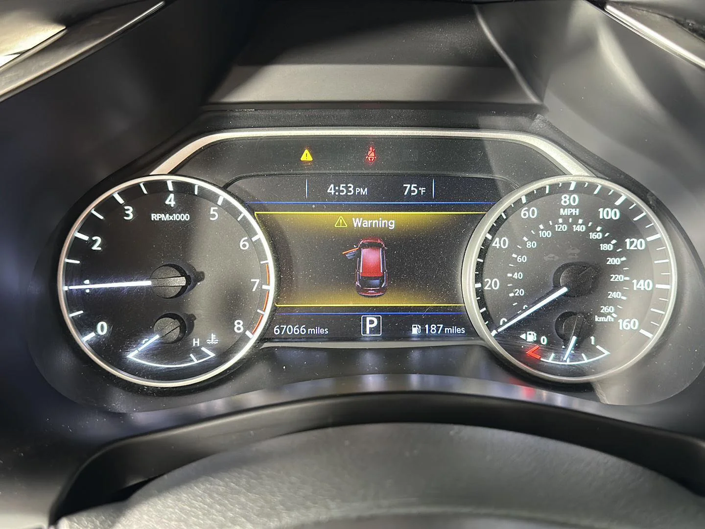 Used 2018 Java Metallic Nissan S image 21