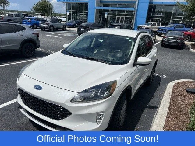 Used 2020 White Ford SEL image 3