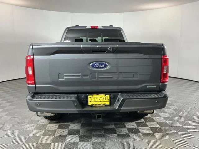 Used 2023 Gray Ford XLT image 5