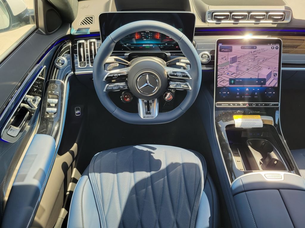 New 2026 MANUFAKTUR Moonlight White Metallic Mercedes-Benz AMG® S 63 E 4MATIC® Sedan image 15
