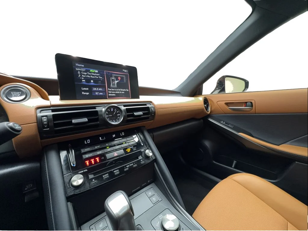 Used 2024 White Lexus 300 image 43