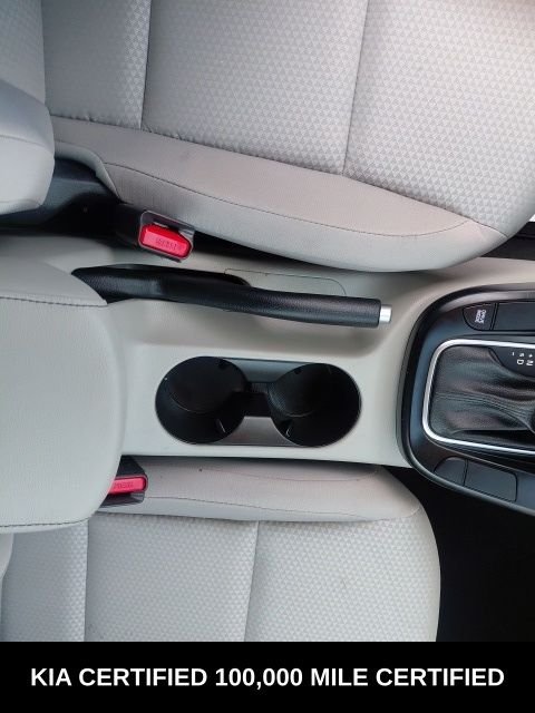 Used 2025 Red Kia LX image 13