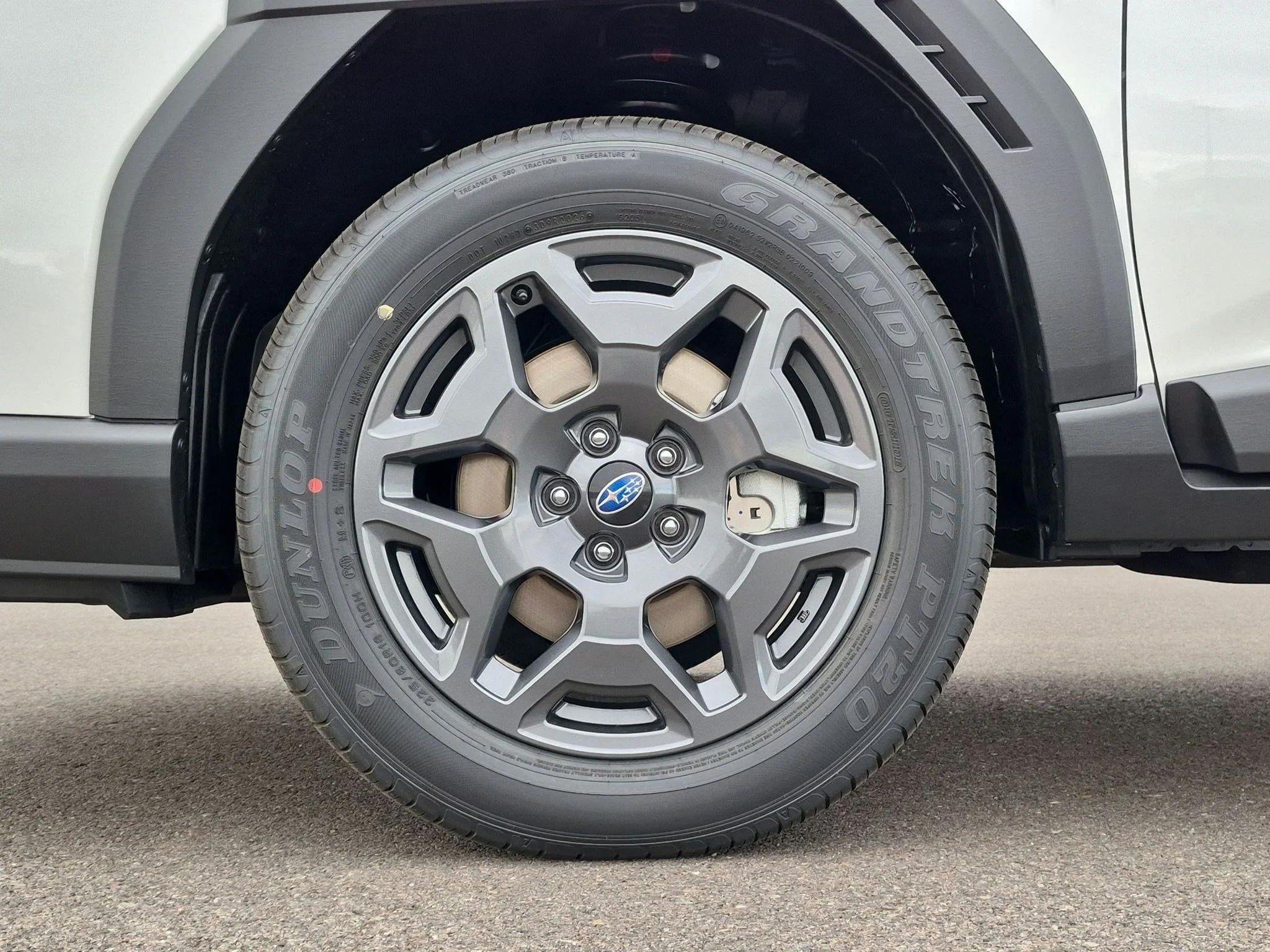 New 2026 CRYSTAL WHITE PEARL Subaru Premium image 25