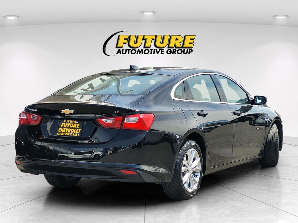 Used 2023 Black Chevrolet LT image 4