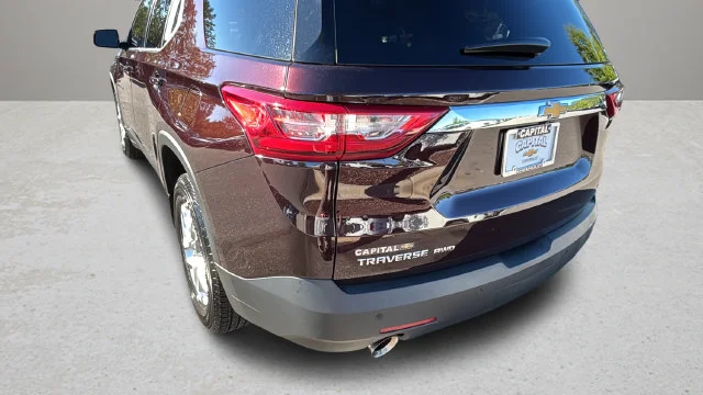Used 2020 Red Chevrolet LT image 40