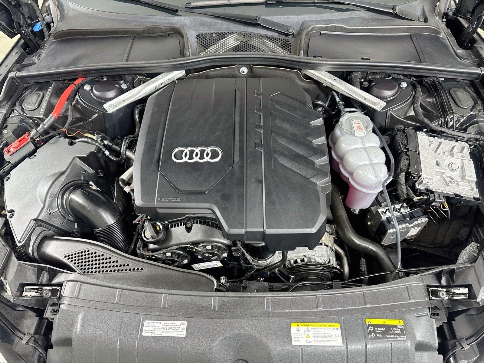Used 2025 Mythos Black Metallic Audi S line Premium image 31