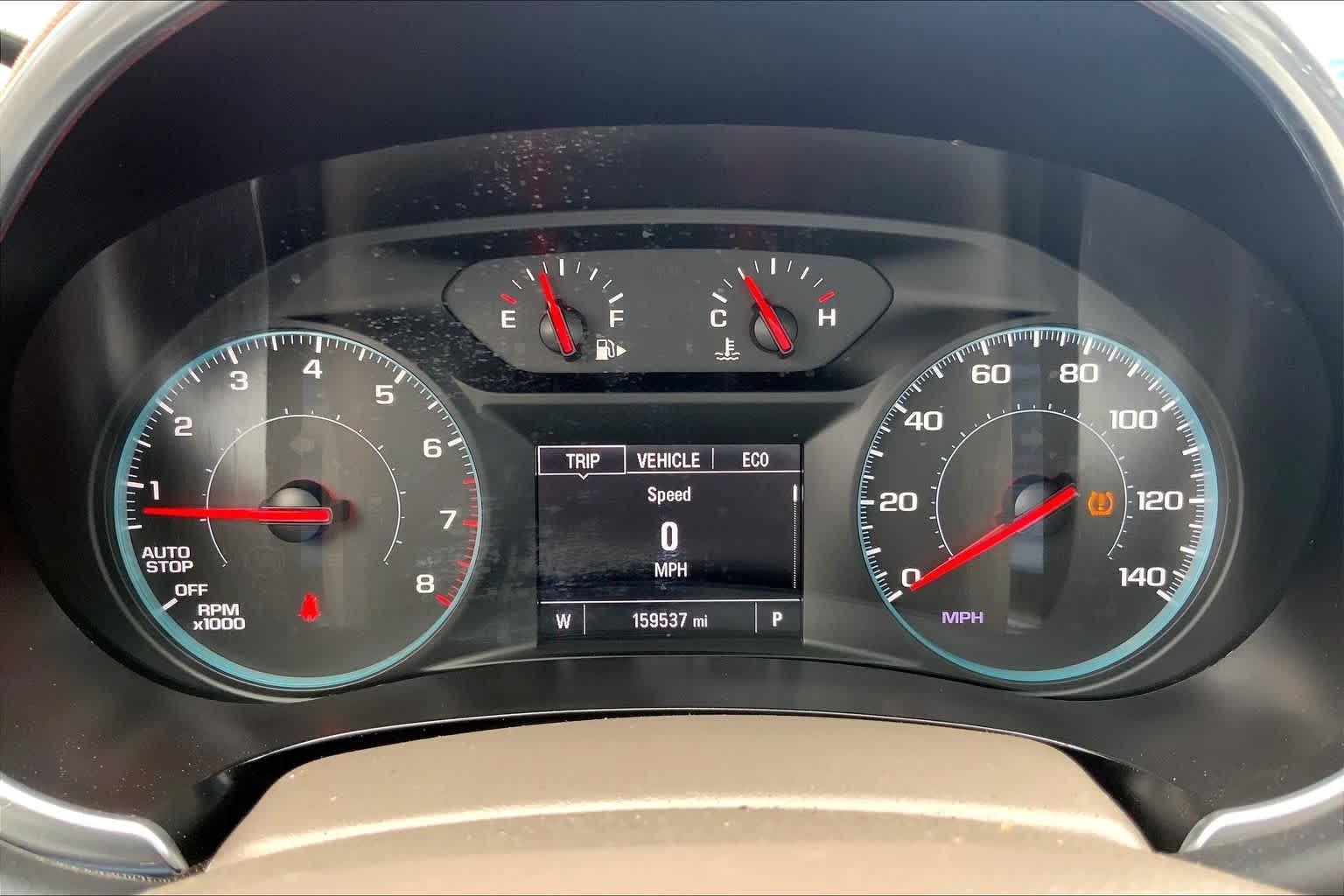 Used 2018 SUMMIT WHITE Chevrolet LT image 26