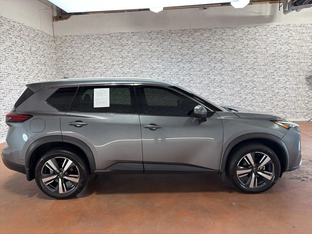 Used 2024 Gray Nissan SL image 8