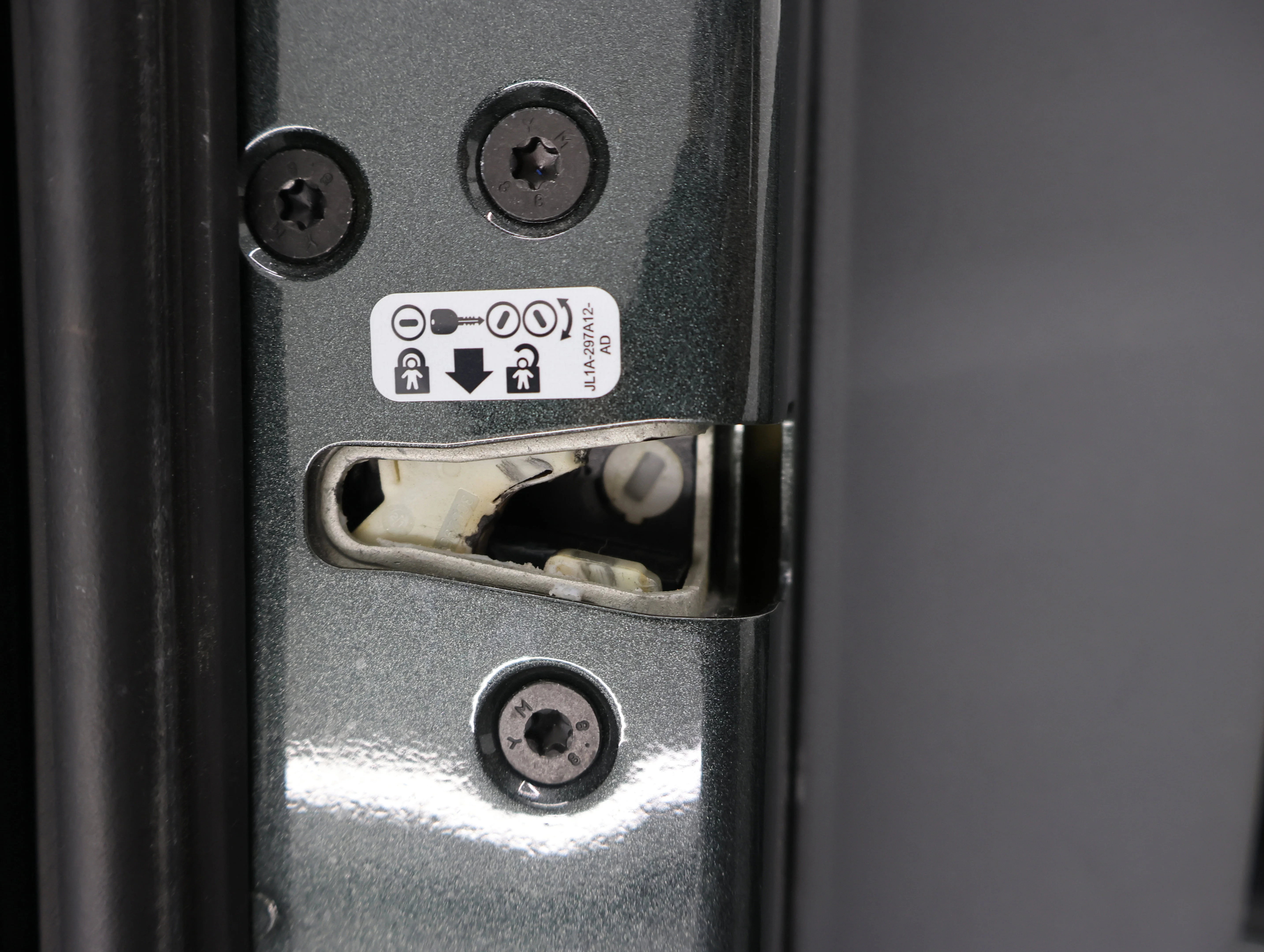 Used 2021 Guard Metallic Ford XLT image 39