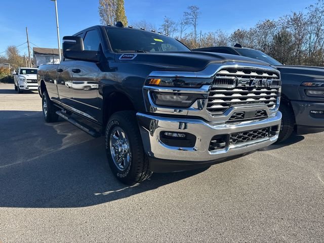 New 2026 Granite Crystal Metallic Clear-Coat Exterior Paint RAM Tradesman image 3