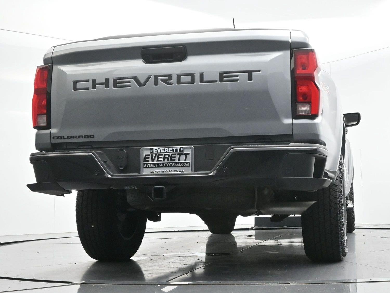Used 2025 Sterling Gray Metallic Chevrolet Z71 image 47