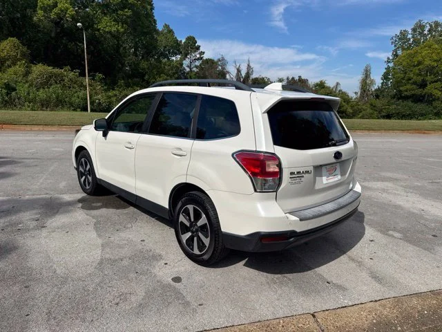 Used 2018 White Subaru 2.5i Limited image 5