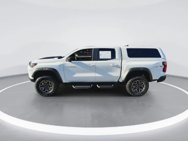 Used 2025 White Chevrolet ZR2 image 5