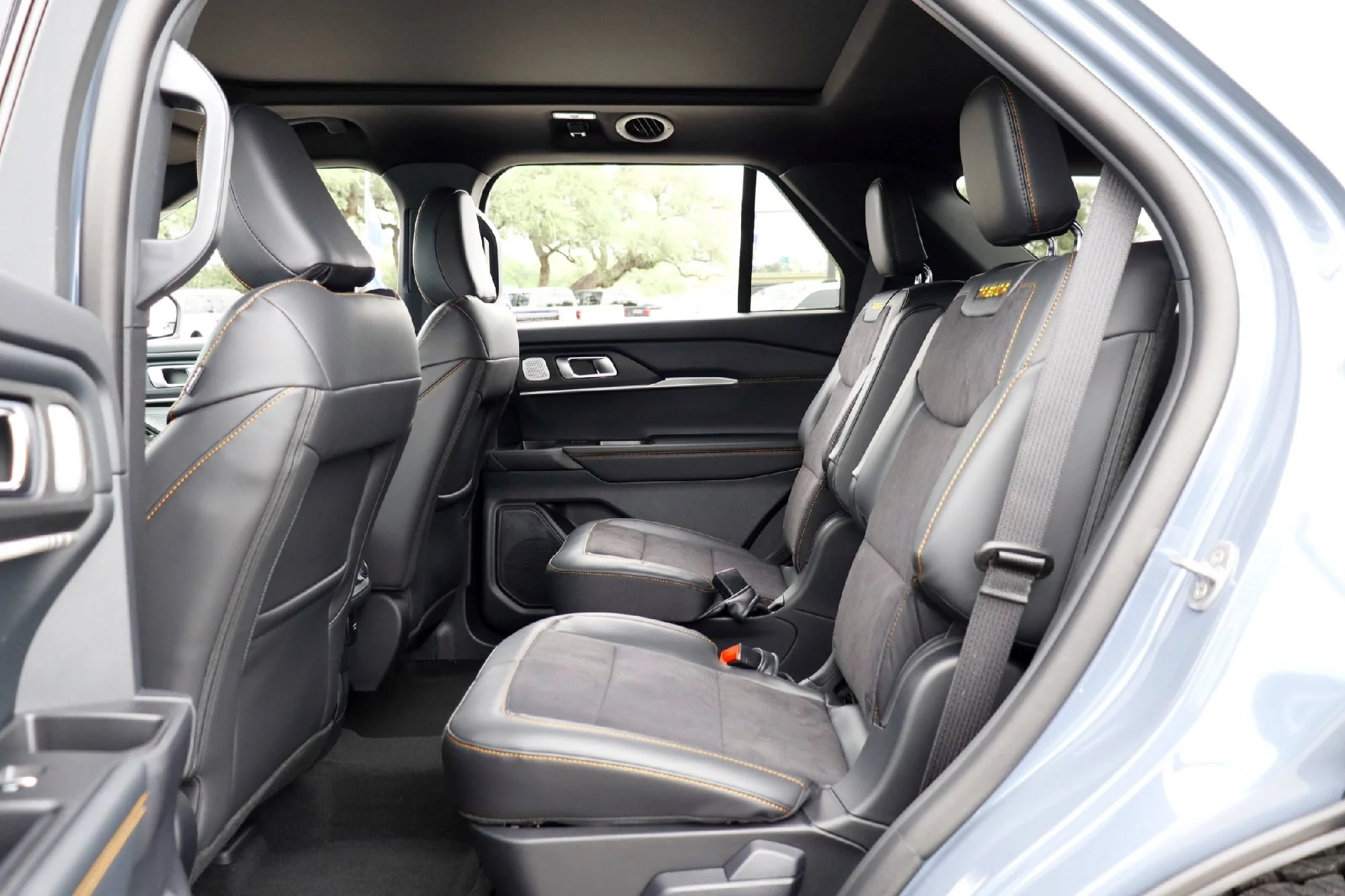 New 2026 Vapor Blue Metallic Ford Tremor image 17