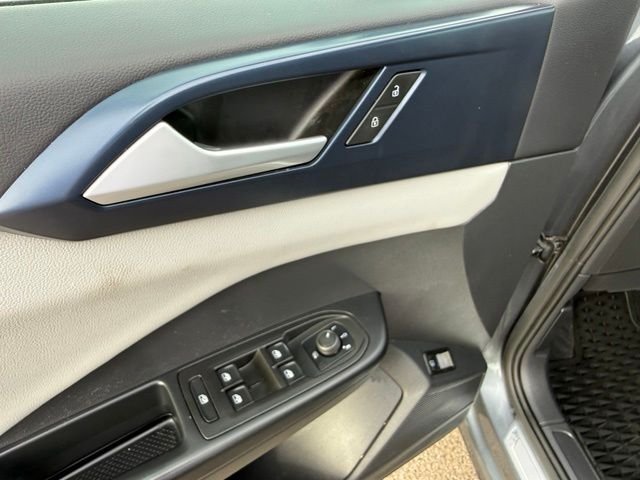 2022 Volkswagen Taos SE - Photo 12