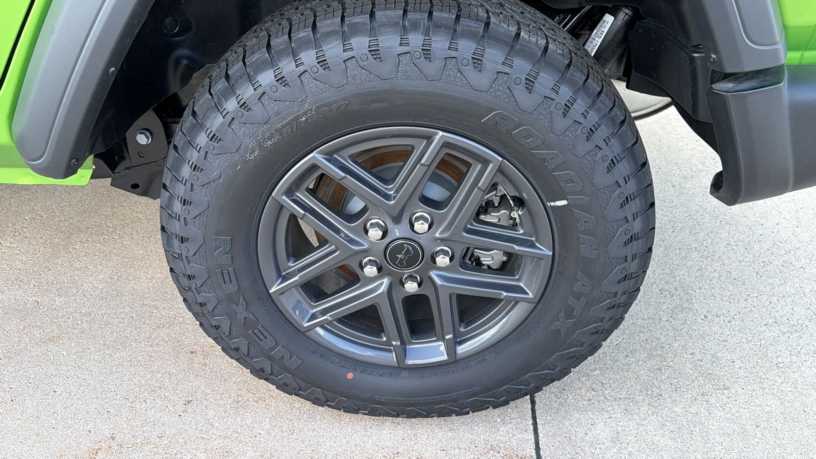 New 2026 Mojito Clearcoat Jeep Sport S image 6
